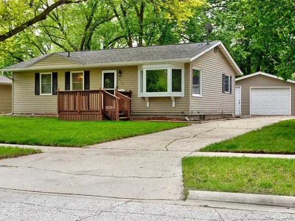 914 Yuma Ave, Ames, IA 50014