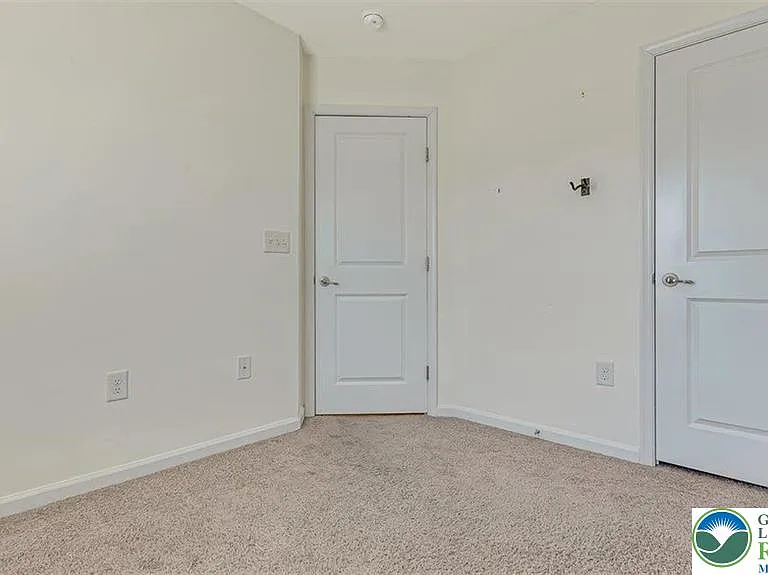 10 White Rose Ln — Photo 30