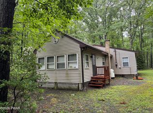 930 Route 390 #19C201, Greentown, PA 18426