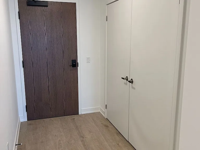 1035 Southdown Rd #801 — Photo 32
