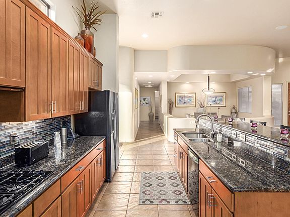 5th image of 4175 N Boulder Canyon Pl