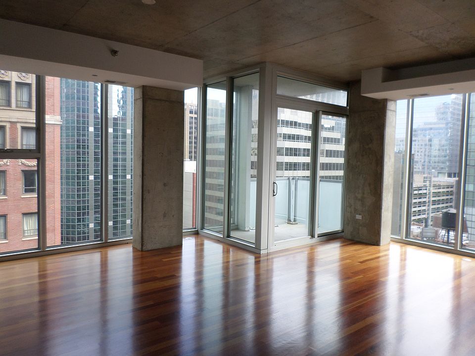 1st image of 550 N St Clair St #1601