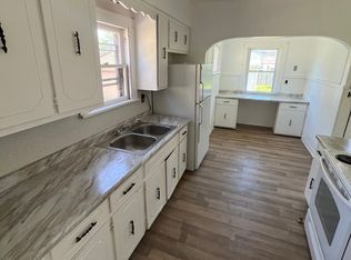 3713 W 134th St, Cleveland, OH 44111