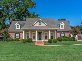 5814 Caspiana Ln, Bossier City, LA 71112