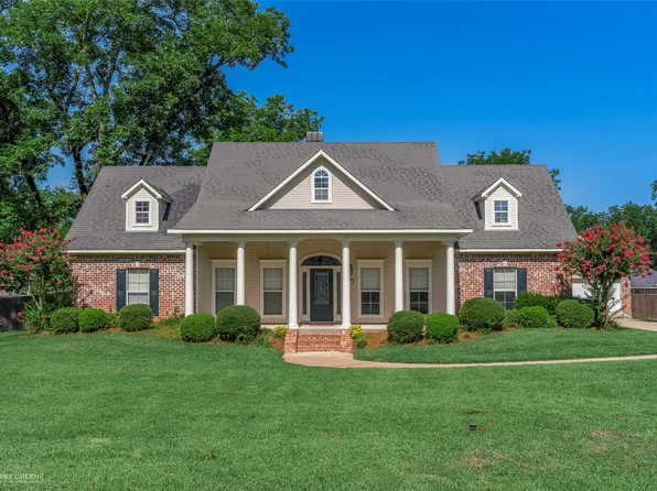 5814 Caspiana Ln, Bossier City, LA 71112