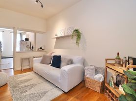510 Adams St, Hoboken, NJ