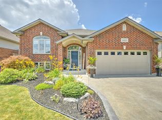 1415 Magnolia Ave, Windsor, ON N8P1Z2