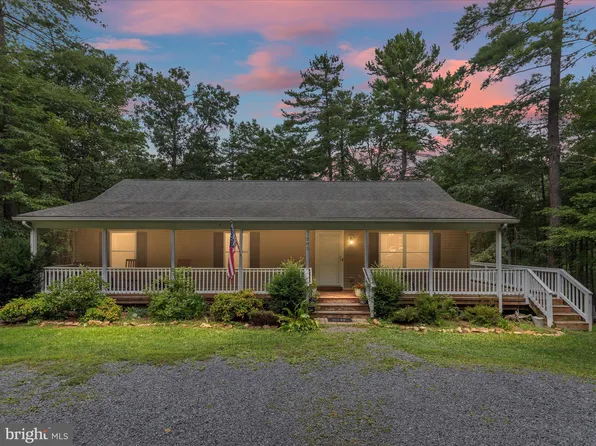 585 Bass Wood Ln, Mount Jackson, VA 22842