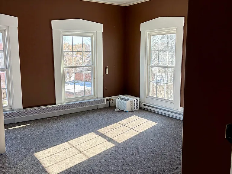 10 Storer St #6 — Photo 1
