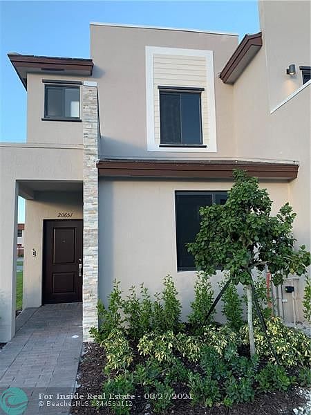 1st image of 20651 NE 7th Ct