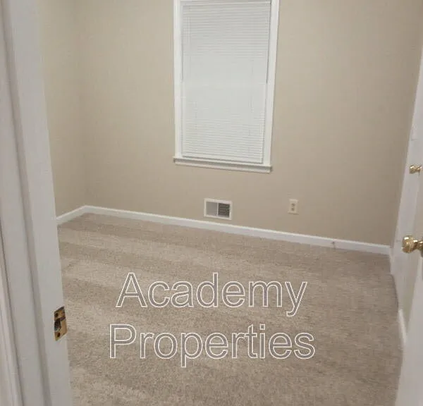 3122 Dempsey Pl — Photo 4