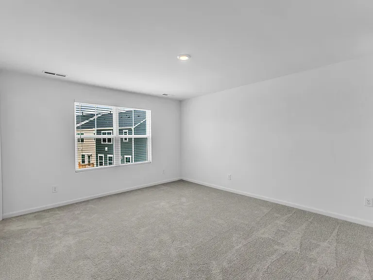 810 Basswood Glen Trl — Photo 40
