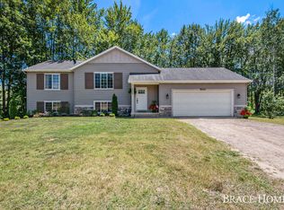 2230 138th Ave, Dorr, MI 49323