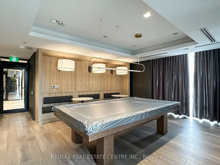 1010 Dundas St E #Penthouse 12 — Photo 40