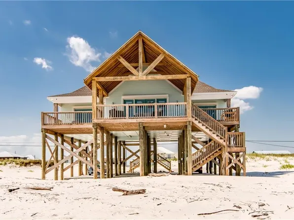 2523 Bienville Blvd, Dauphin Island, AL 36528
