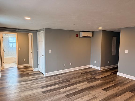 Living area angle 2.