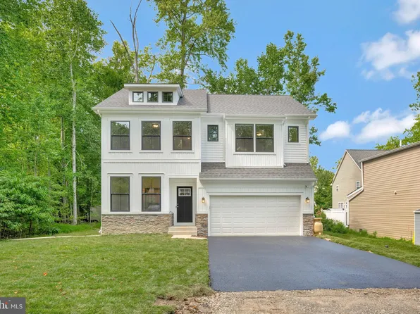 109 Kinsey Dr, Prince Frederick, MD 20678