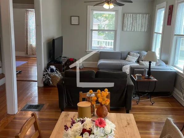 73 Bigelow St #2, Quincy, MA 02169