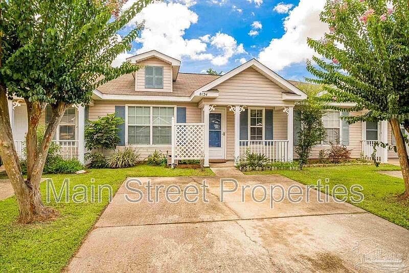 1st image of 8124 Heirloom Dr