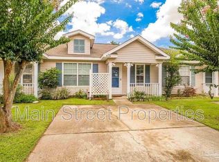 8124 Heirloom Dr, Pensacola, FL 32514