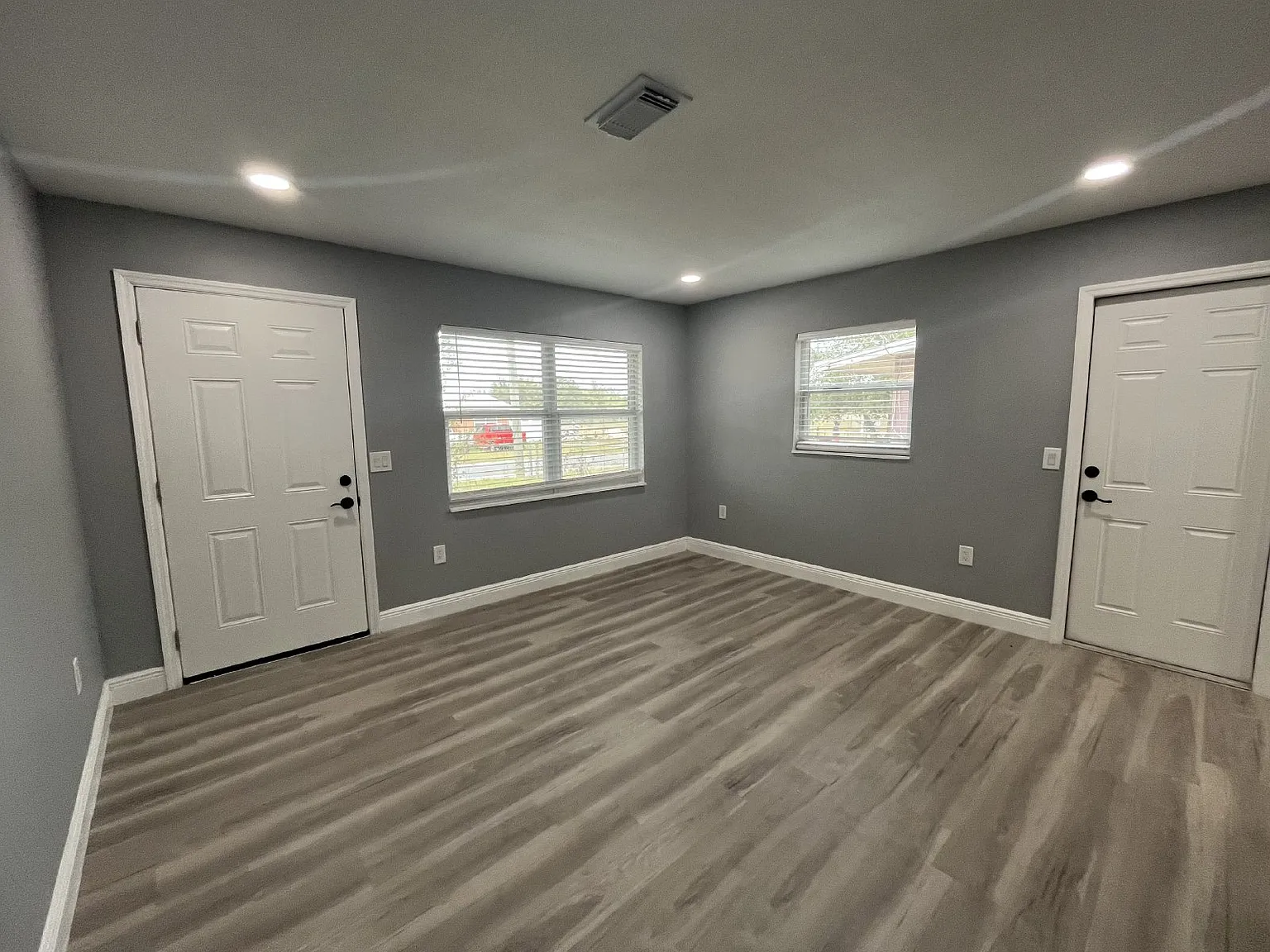 2 bed, 1.0 bath, 647 sqft, $1,225 — Photo 4