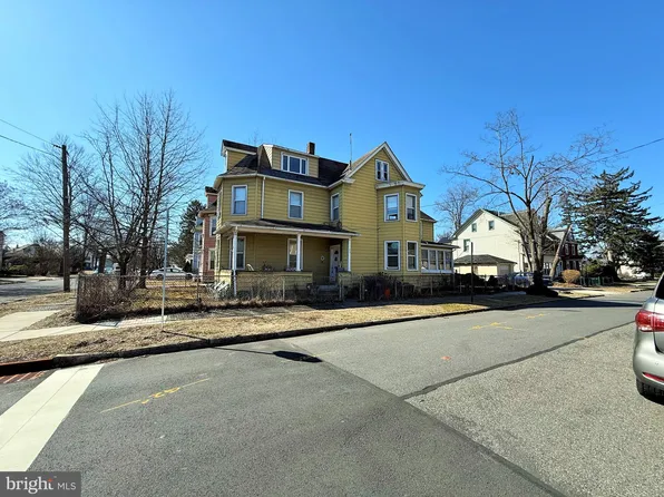 128 Church St, Beverly, NJ 08010