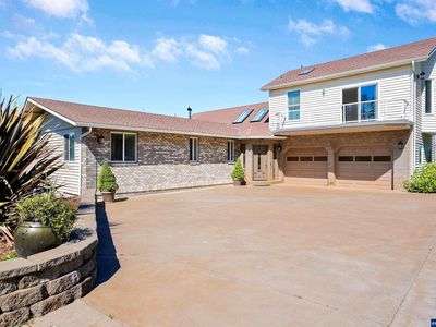 9410 State St, Salem, OR, 97317