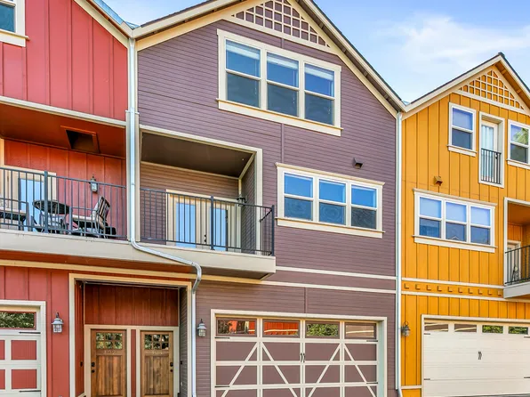 440 N 4th St, Jacksonville, OR 97530