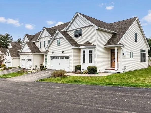 92 Garett Way #92, Holliston, MA 01746