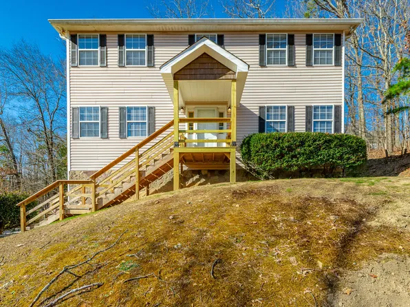 475 Palomino Dr, Dalton, GA 30720