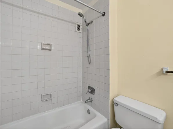 7002 Blvd East image 10 of 35