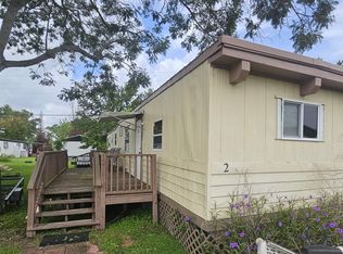 2 Evergreen Pl, Mims, FL 32754