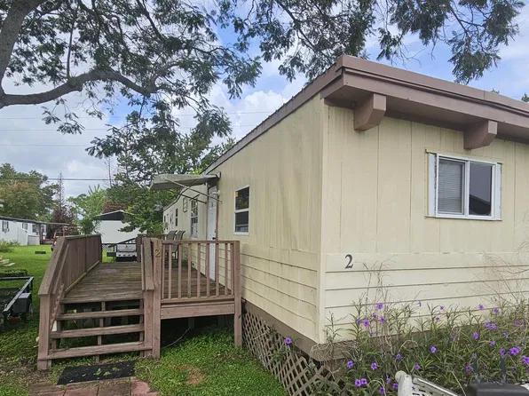 2 Evergreen Pl, Mims, FL 32754