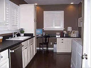 2nd image of 6515 Oriole Dr