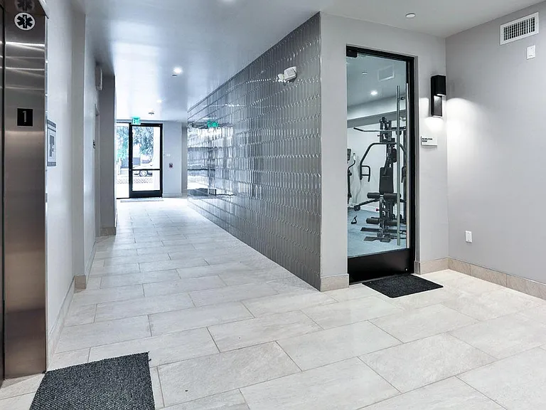 726 N Hudson Ave #Penthouse 1 — Photo 22