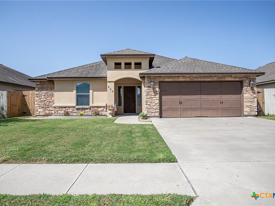 1st image of 206 Tuscany Dr