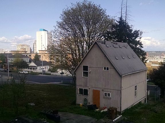 4th image of 1508 Fawcett Ave