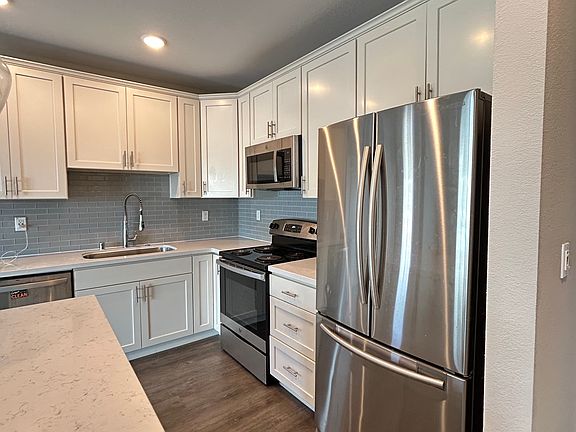 4th image of 1354 Mount Pisgah Rd #305