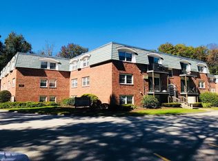 80 Locust Ave #C307, Worcester, MA 01604