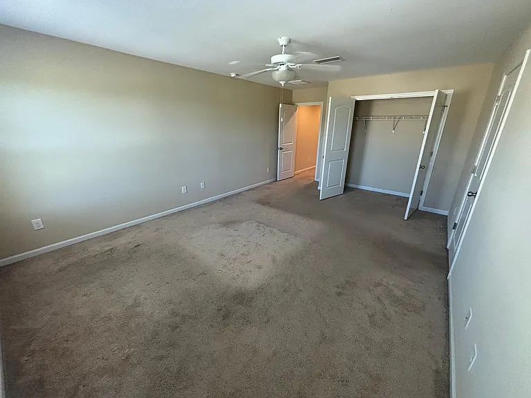 451 Shakespeare Dr — Photo 30