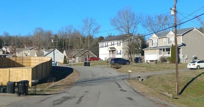 2nd image of 402 Slippery Rock Dr
