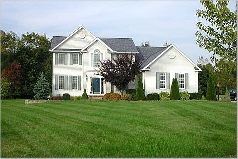 1st image of 8523 Evergreen Dr