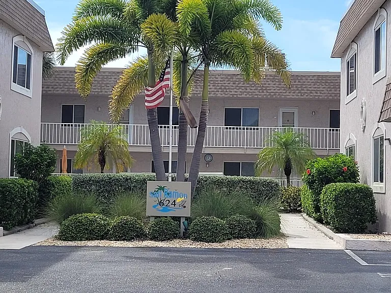 624 Flamingo Dr #214 — Photo 3