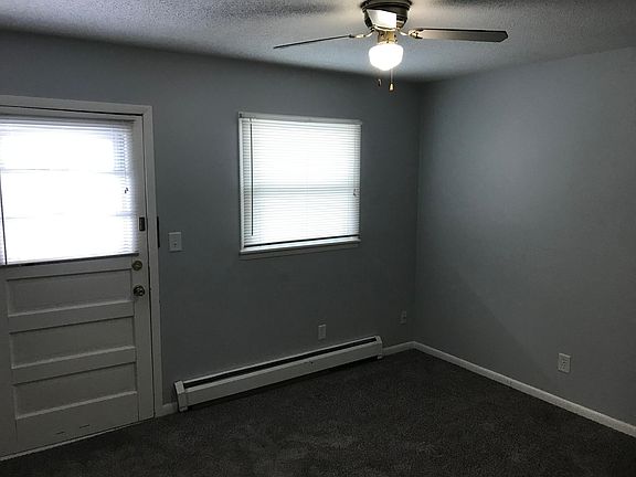 5th image of 1831 E Dodge St APT B