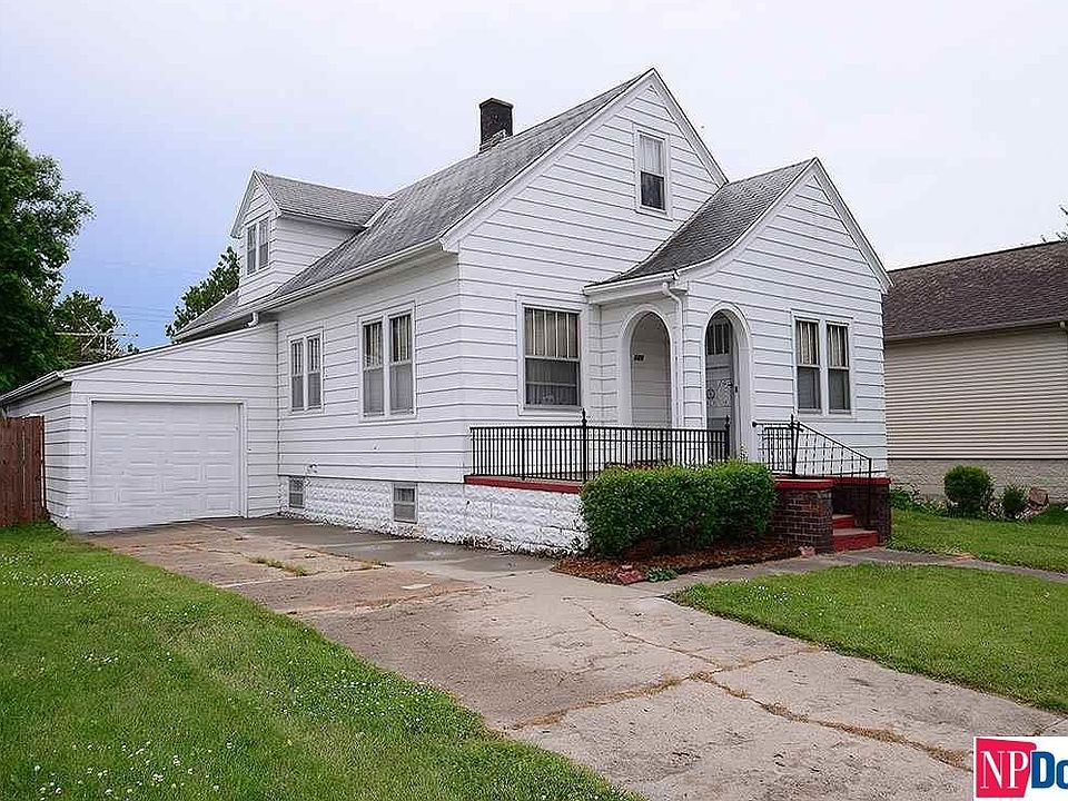 2nd image of 109 E Vass St