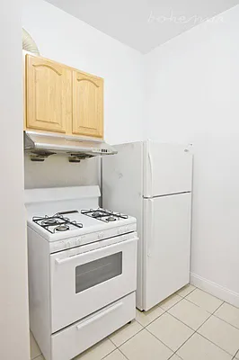 Rented by Bohemia Realty Group | media 5