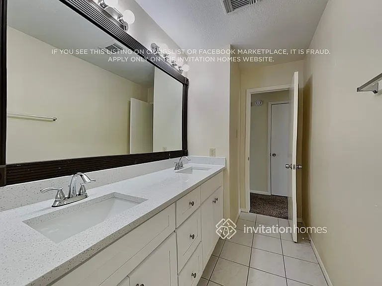 14711 Cypress Green Dr — Photo 26