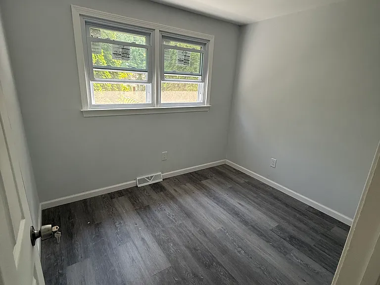 70 Highview Ln #1 — Photo 5