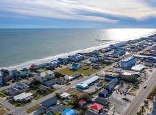 323 N Topsail Dr APT 6, Surf City, NC 28445