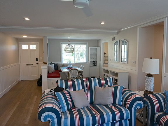 4th image of 1741 Tustin Ave APT 3A